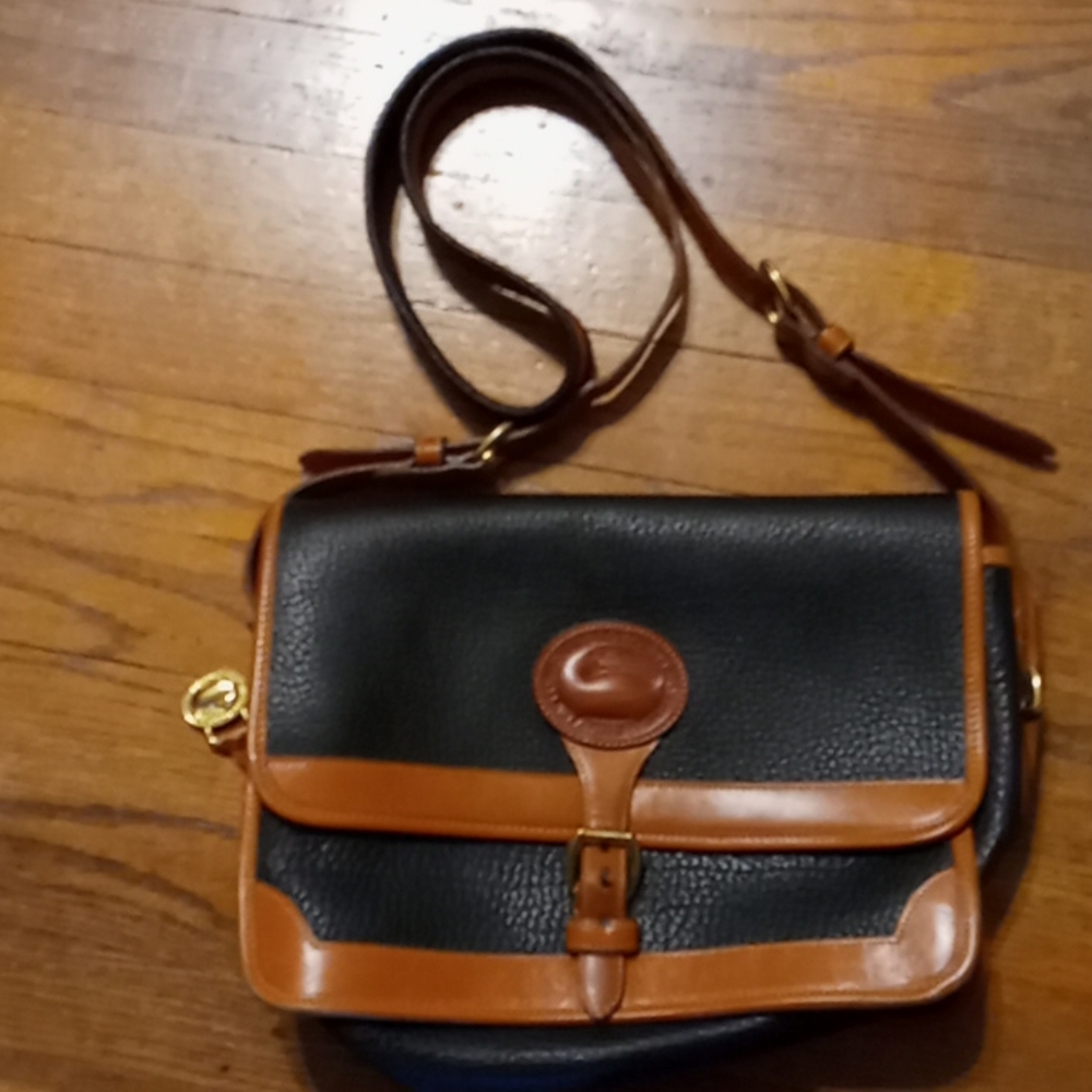 Purse Dooney & Bourke